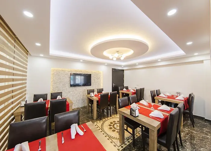 Sarp Kadriye מלון באלאק