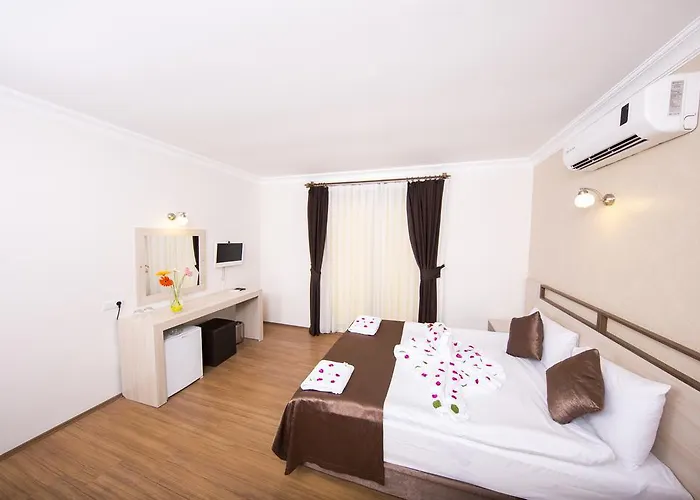 מלון Sarp Kadriye באלאק