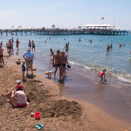 Sarp Kadriye מלון באלאק