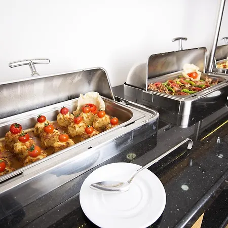 Sarp Kadriye מלון באלאק